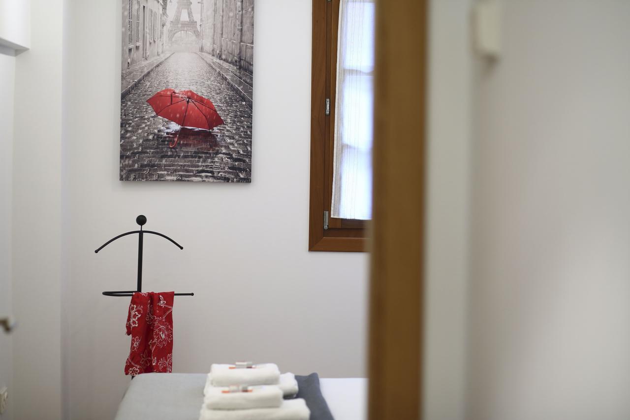 Tolosa By Smiling Rentals Hondarribia Bagian luar foto
