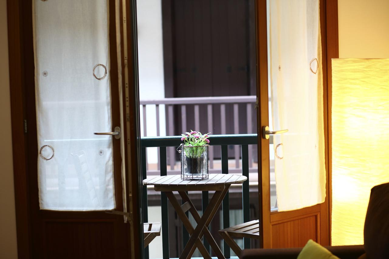 Tolosa By Smiling Rentals Hondarribia Bagian luar foto
