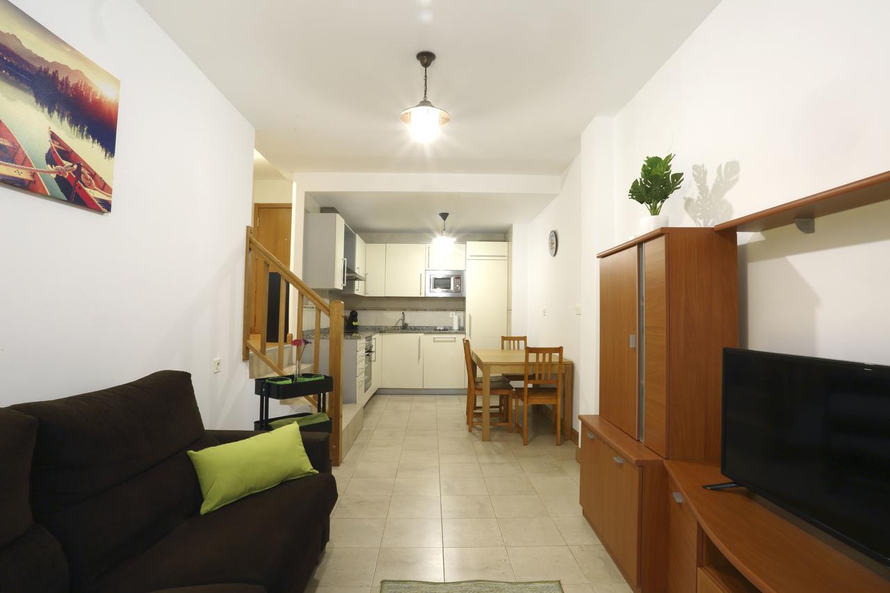 Tolosa By Smiling Rentals Hondarribia Bagian luar foto
